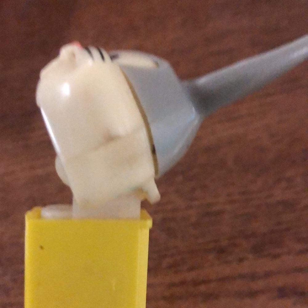 Rare PEZ Yosemite Sam Bugs bunny and Easter bunny dispensers - Picture 8 of 14